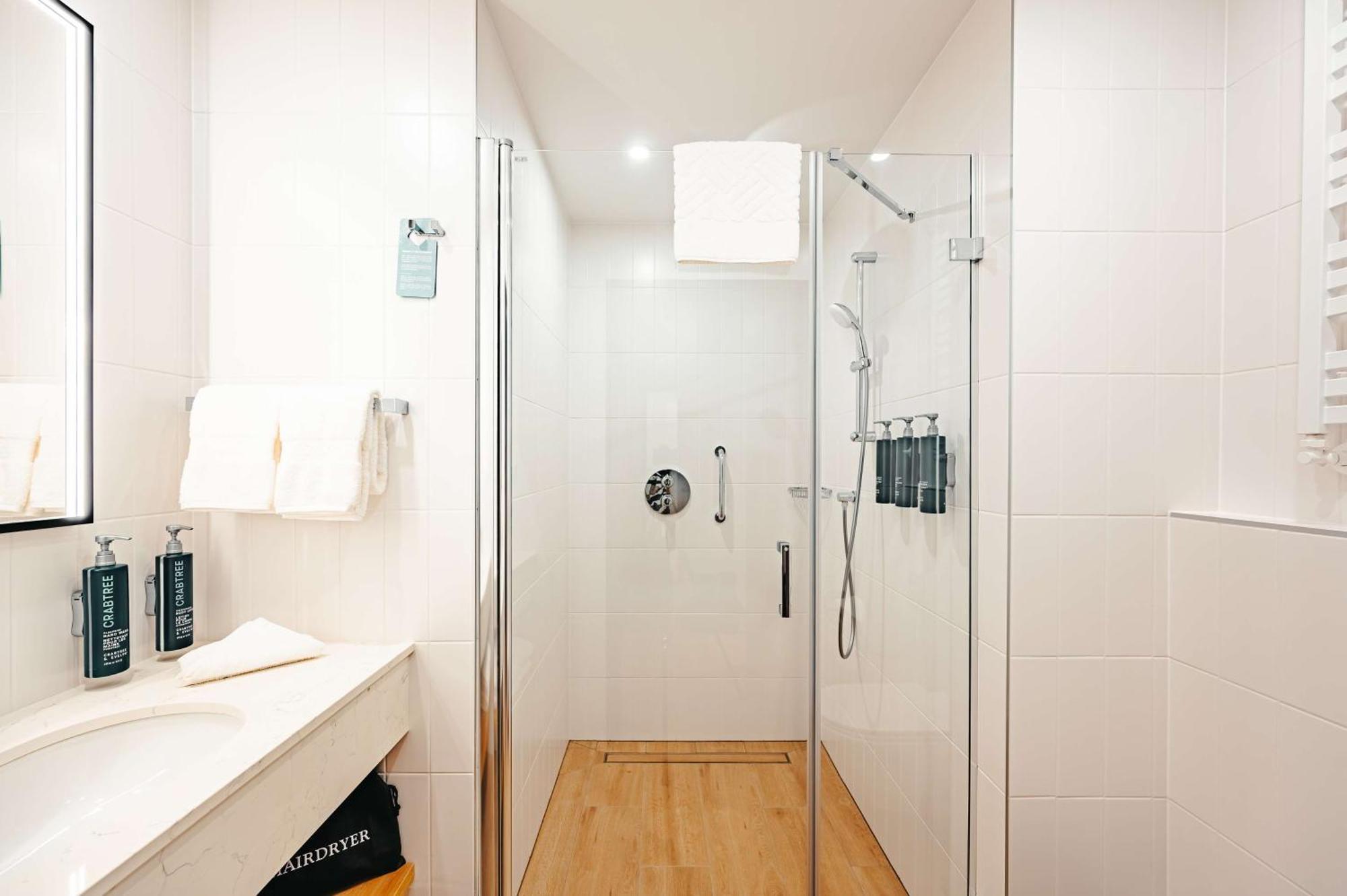 Hilton Garden Inn Радом Екстериор снимка