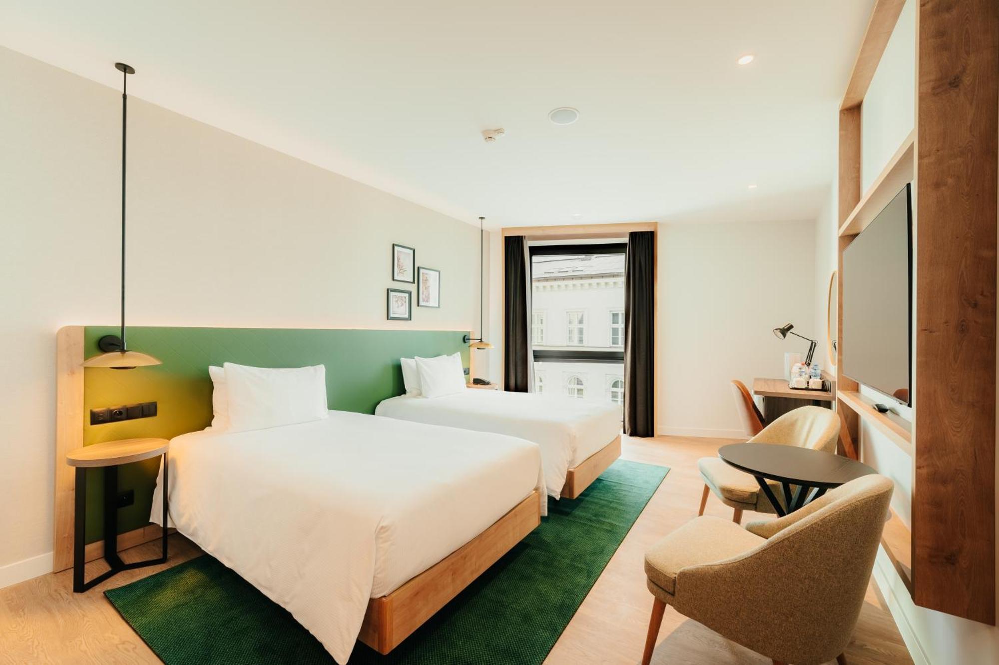 Hilton Garden Inn Радом Екстериор снимка